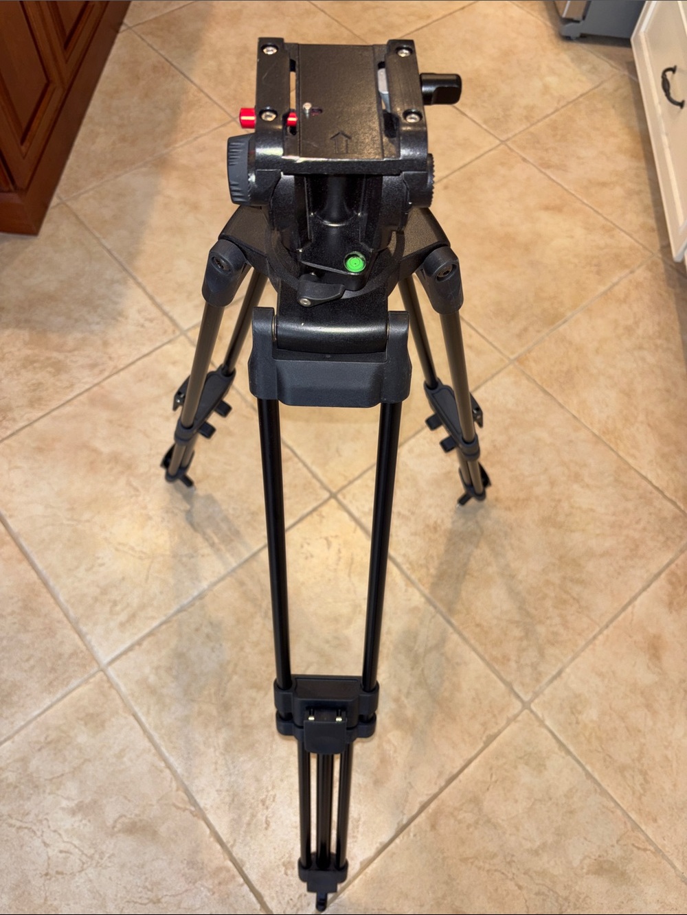 SALE-Black Camera Tripod with Fluid Head - Professional Support